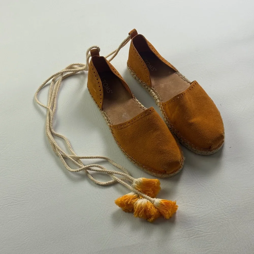 TOMS Valencia Burnt Orange Suede Lace Up Tassel Espadrille Flats Womens 9.5